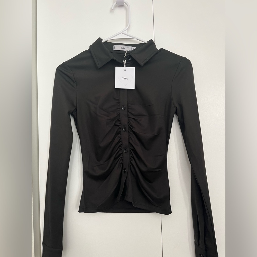 Adika Xs Black Long sleeve NWT